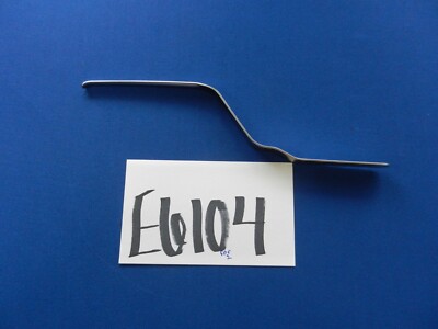 E6104 V. Mueller S-0057 SEC Retractor