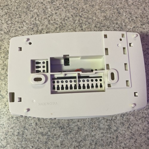 Emerson 1F95-0680 Blue Series 6 Touchscreen Thermostats, 7, 5-1-1 Programs, 4 H - Picture 2 of 2