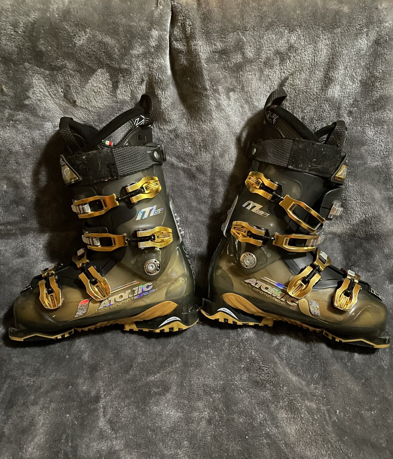 Atomic M Tech 100 Black & Gold Ski Boots Size 8-9.5 (26-27.5) Mens Used-image