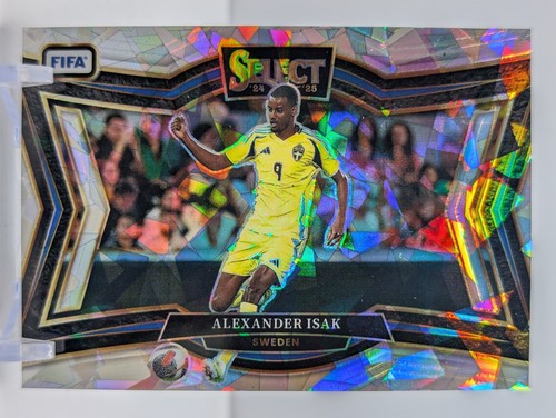 2024-25 Panini Select FIFA - Alexander Isak Field Level Ice