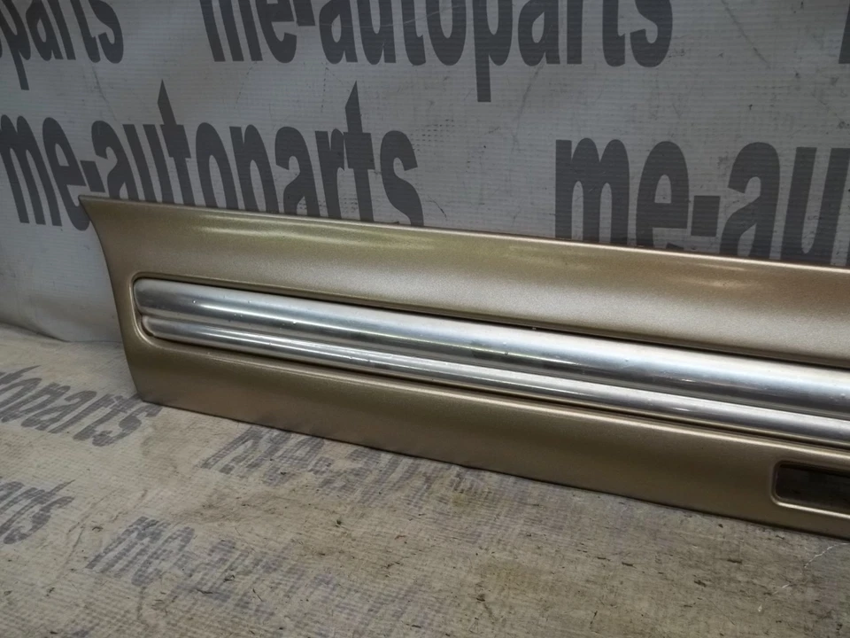 Cadillac Deville 1997-1999 lado del conductor cuarto panel moldura OEM Foto 4 de 4