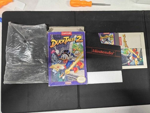 Disney's DuckTales 2 (Nintendo Entertainment System, 1993) Game, Manual And Box