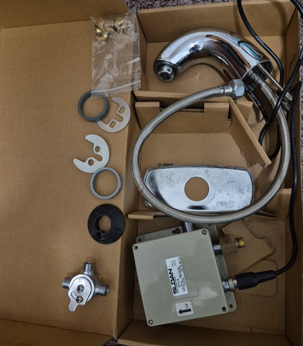 SLOAN SF2150 Bathroom Touchless Faucet 0.5 GPM, Deck Mount, SFP-8 control box