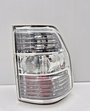 Feu arrière Mitsubishi MONTERO