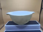 Pyrex Avocado 🥑 Cinderella Mixing Bowl #441, 1 1/2 Pt.  see pictures Free Ship