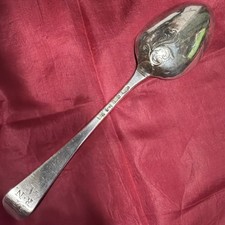 STERLING SILVER Fancy Back Table Spoon London 1763 - W.T  62g -  21cm