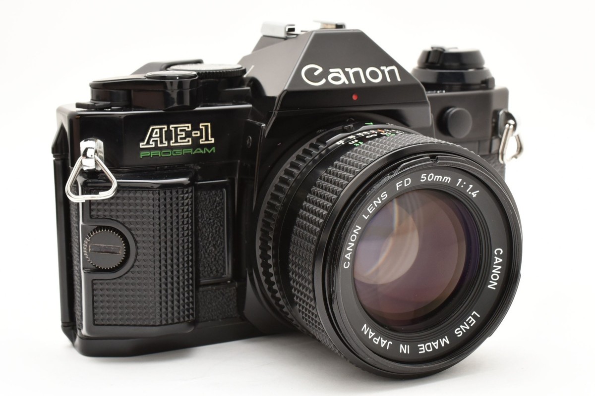 Canon AE-1 PROGRAM BLACK newFD 50㎜ f1.4 NEAR MINT w/ Strap] Canon AE-1 Program Film Camera New FD