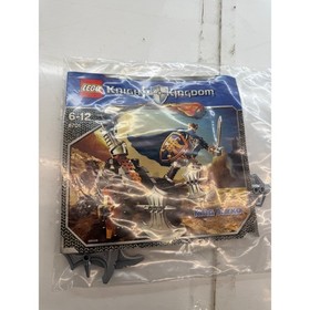 LEGO Knights Kingdom 8701 King Jayko Instruction Manual Shield Axe Accessories
