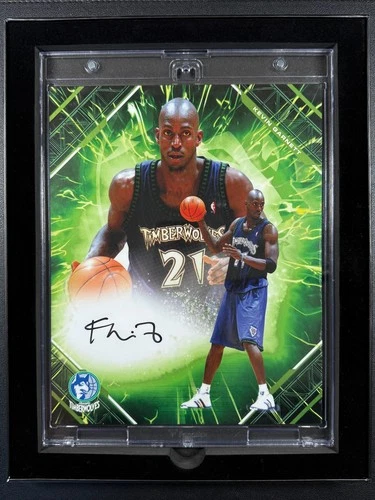 KEVIN GARNETT 2025-26 FANATICS UNDER WRAPS EMANATE NBA GREEN AUTO 56/99