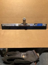 KRAFT TOOL 18" Squeegee Heads with Threaded Handle Bracket MADE IN USA