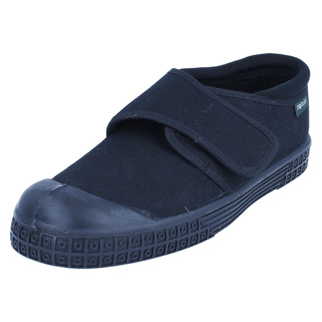 clarks school plimsolls