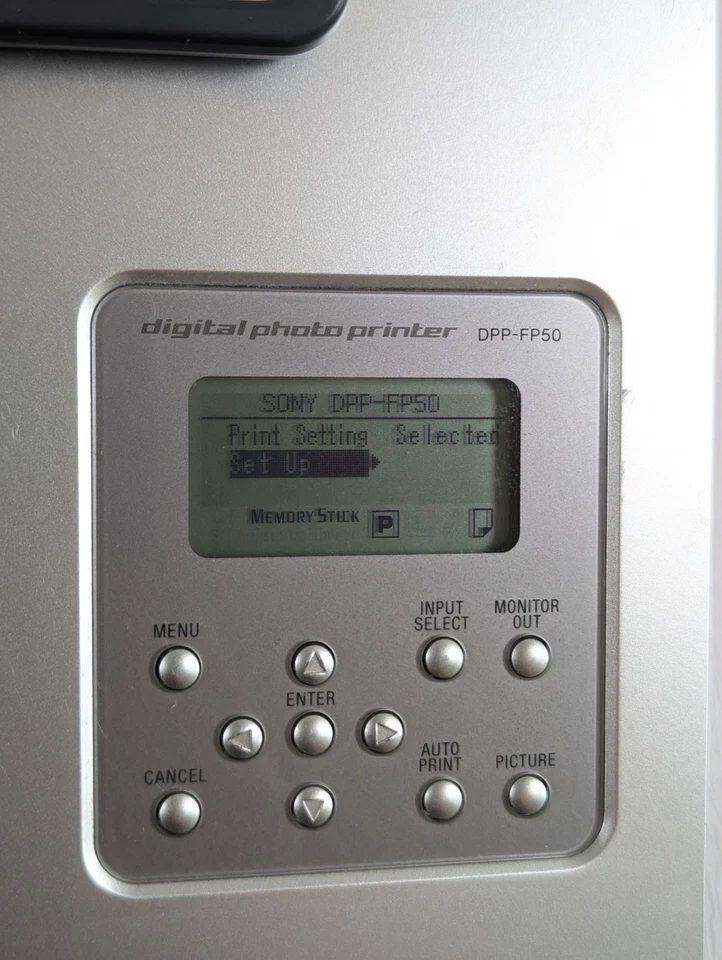 Sony DPP-FP50 Digital Photo Printer With Remote Manual & Power Lead - Image 4 of 4