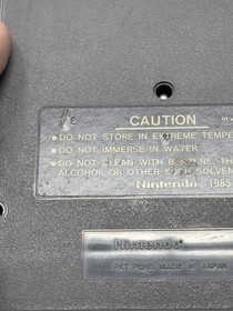 Mike Tyson's Punch-Out Nintendo Entertainment System NES aut&eacute;nticos prendedores limpios