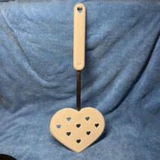 Vintage 1989 Four Star Heart Shaped Spatula Vintage