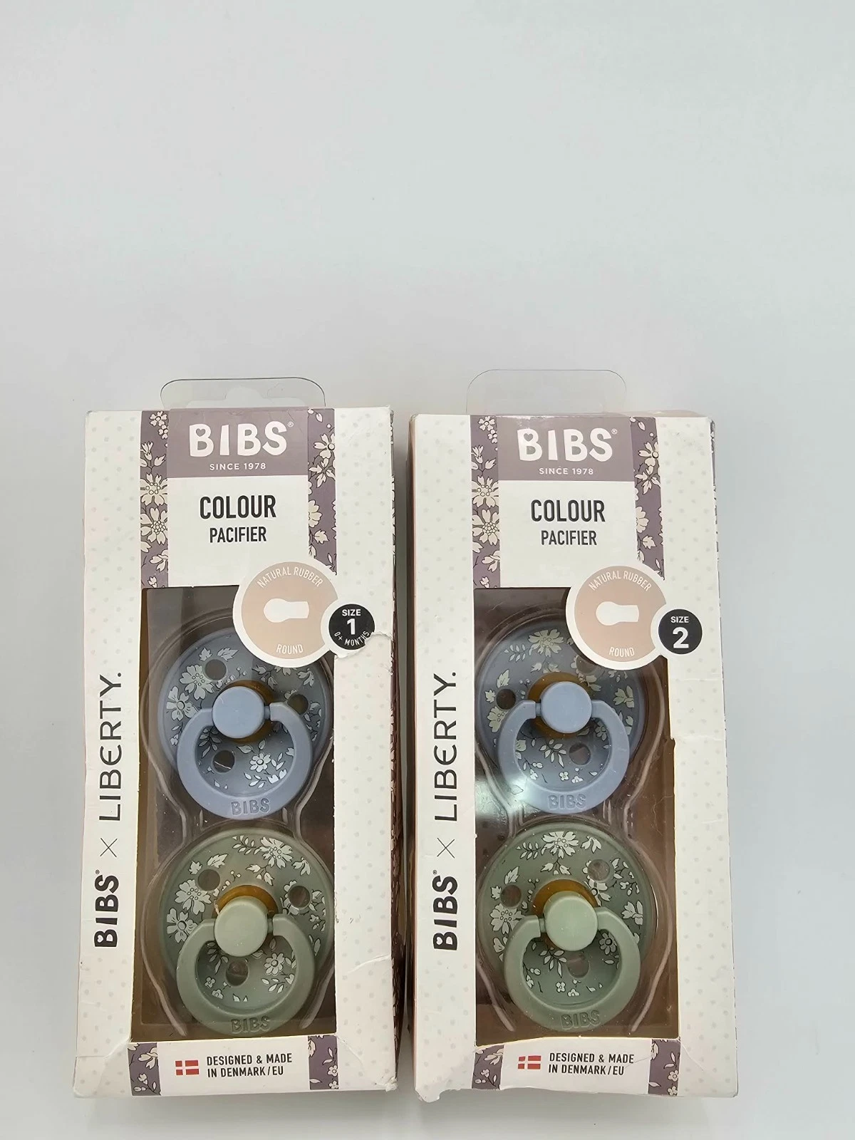 LOT OF 2 BIBS Pacifiers SIZE 1 AND 2 Natural Rubber Baby Pacifier