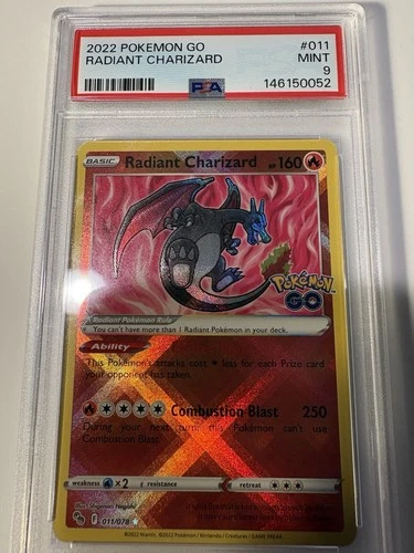 Radiant Charizard 011/078 Pokémon GO Radiant Rare Holo PSA 9 Full Art