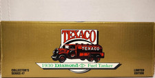 Ertl 1930 Texaco Diamond T Fuel Truck Tanker Bank 1:25 scale 9330VO