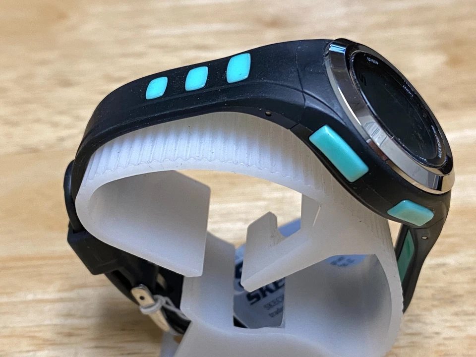 Reloj Skecher Digital Cuarzo Mujer 50m Plateado Negro Alarma Cronógrafo Batería Nueva Foto 3 de 4