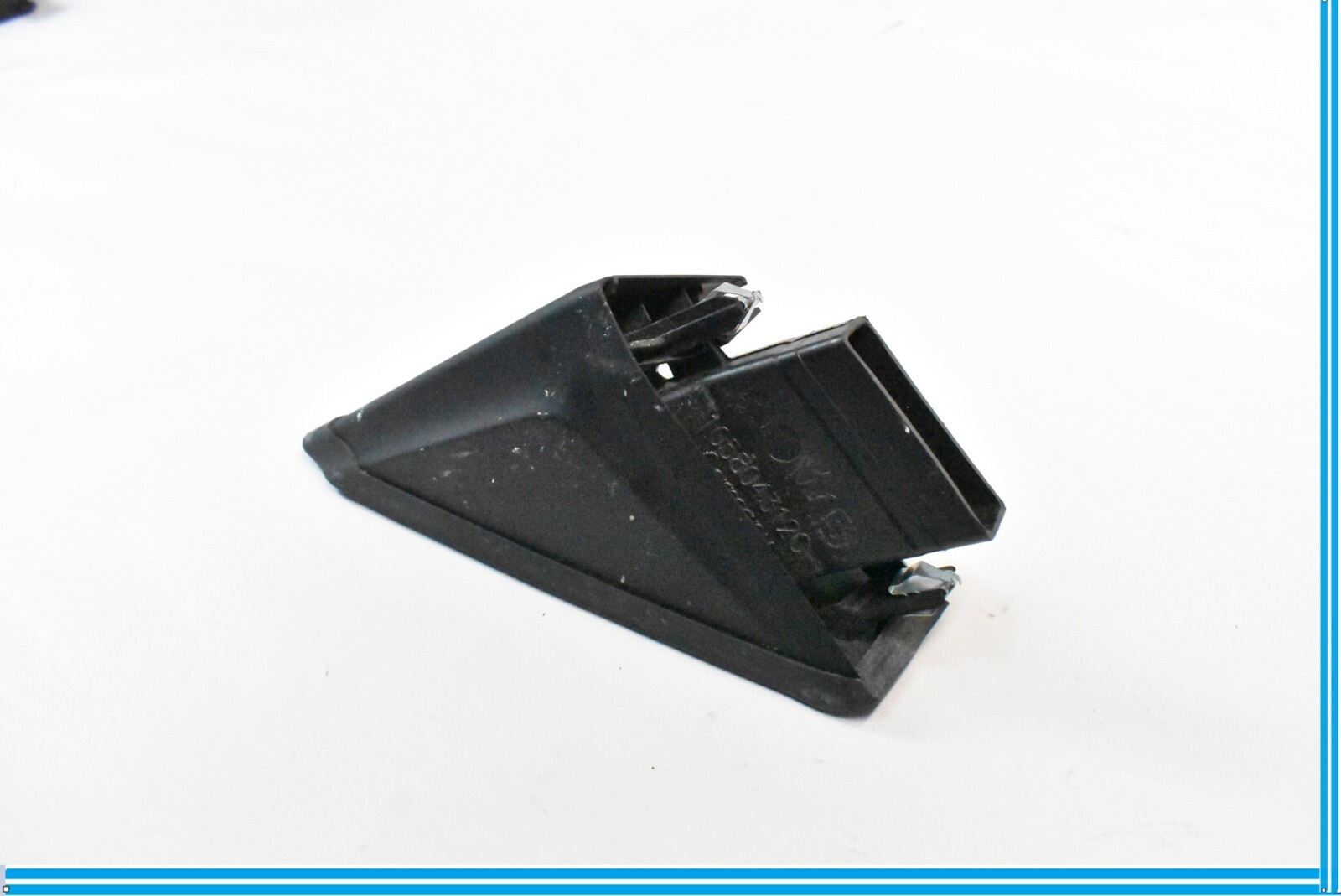Maserati Ghibli 2014-2019 Front Right Trim cover