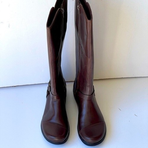 NEW! ($180) Clarks Women's Brown Leather Boots Knee High Riding Boots, Sz 5.5M - Picture 3 of 9