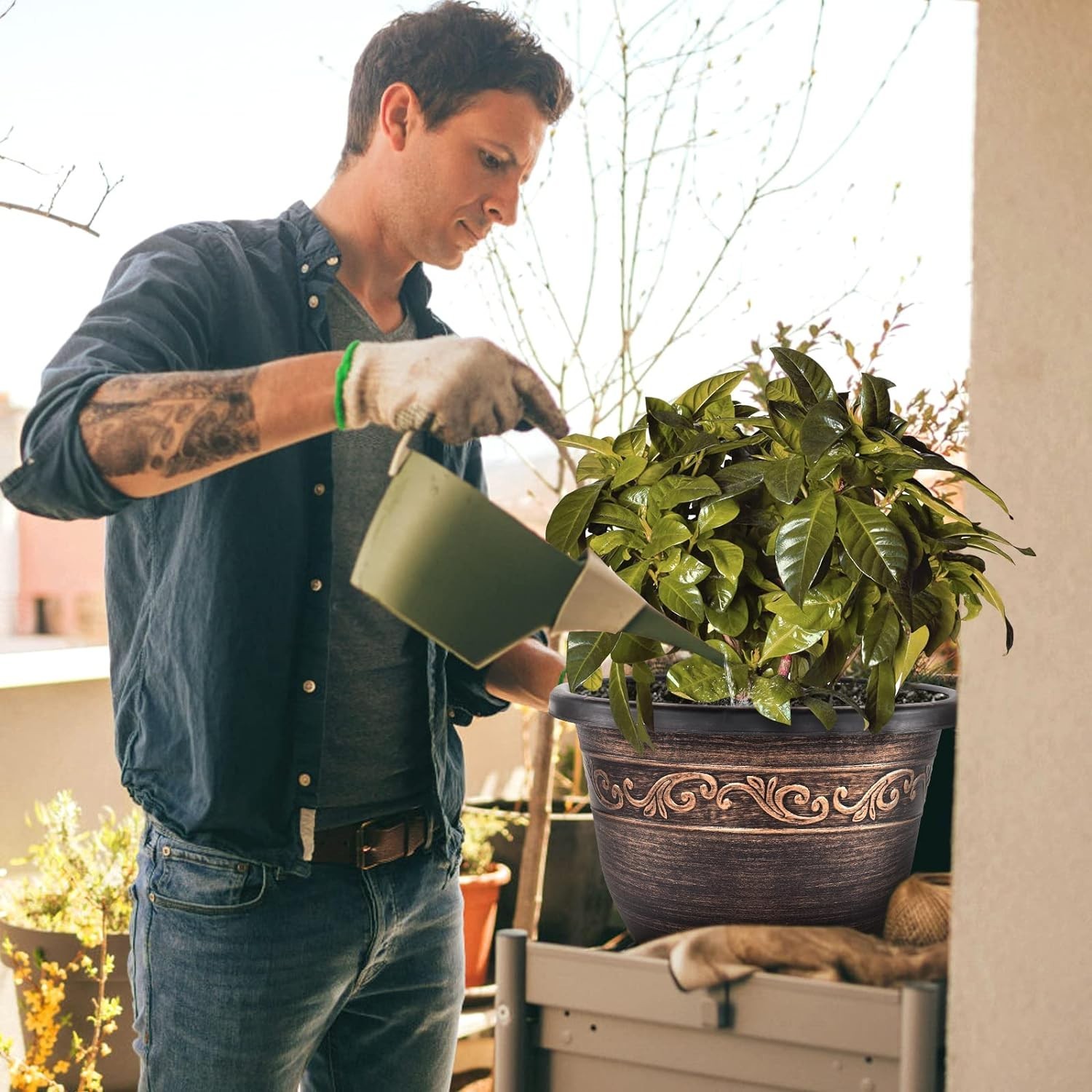 Retro Lightweight Resin Flower Planters - 16 Inch, 3 Pack