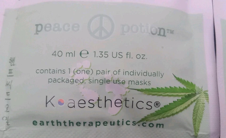 Earth Therapeutics Gentle Peeling Foot Mask Hemp Seed Oil 2 Packs - Image 4 of 4