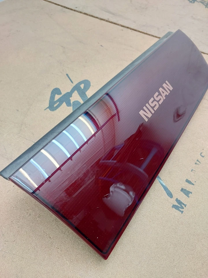 JDM Nissan Cefiro A31 Chuki Rear Tail Light Centre Garnish Panel Genuine Mid - Image 3 of 4
