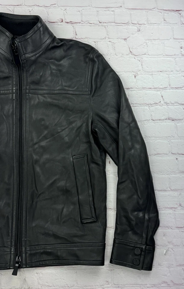 Robert Graham Black Leather Jacket With geometric pattern lining - Men’s Medium - Image 2 of 4