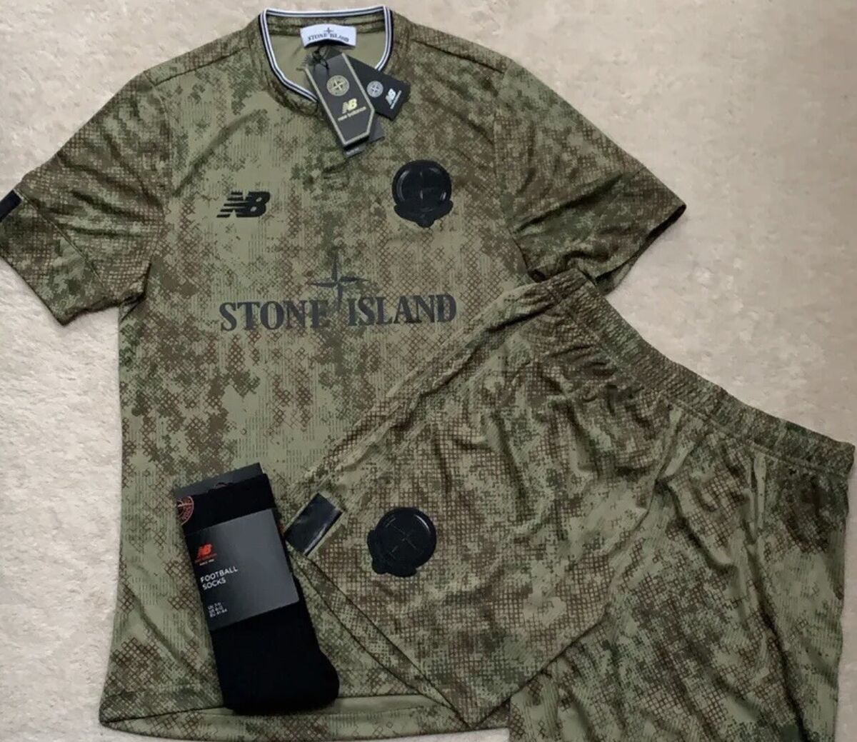 stone island x new balance football kit new! size xl | eBay stone island x new balance football kit new! size xl | eBay
