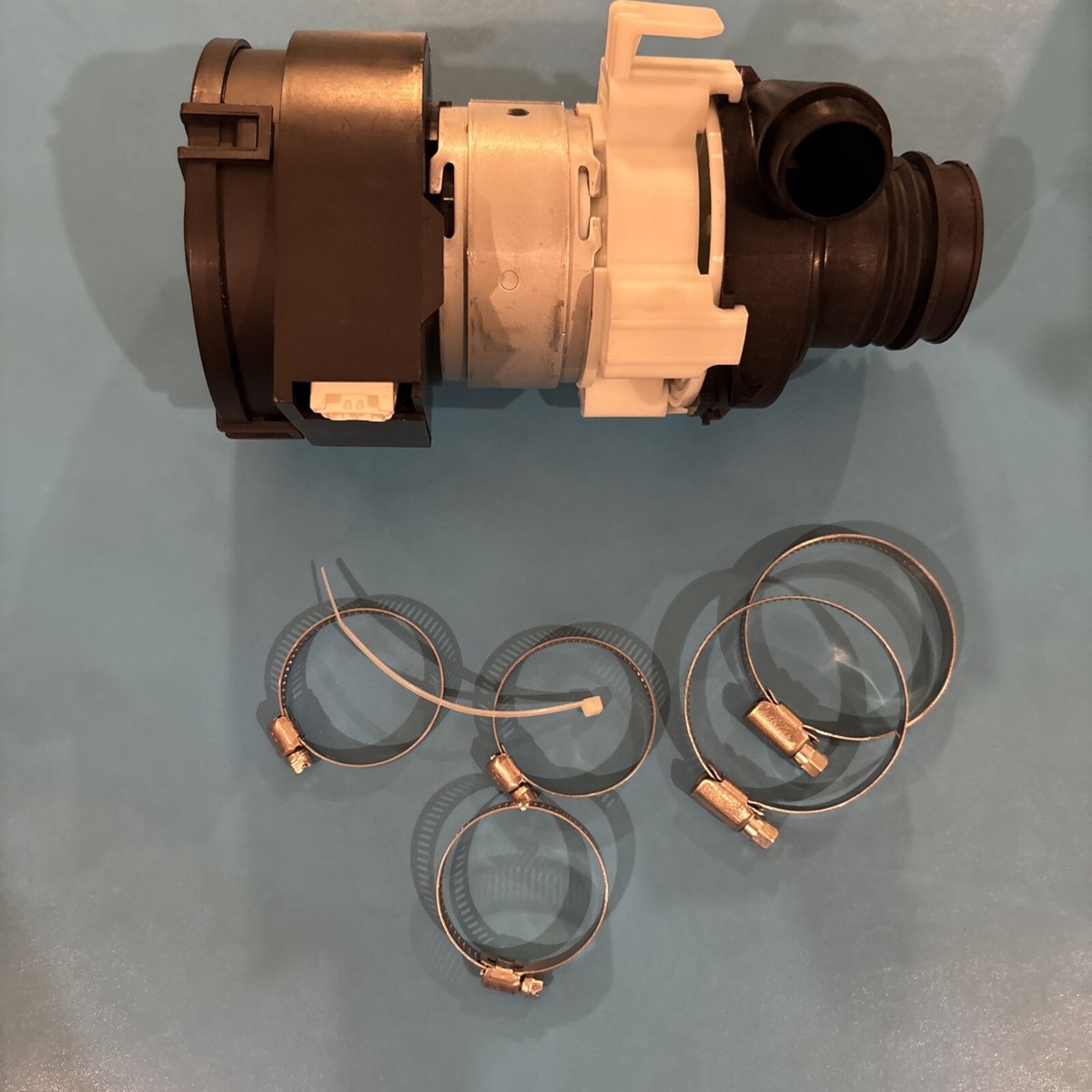 Circulation Pump WD26X23258 FOR GE DISHWASHER MODEL# GDF620HSJ5SS