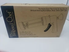 Pampered Chef No. 1525 Cookie Press Kit preowned