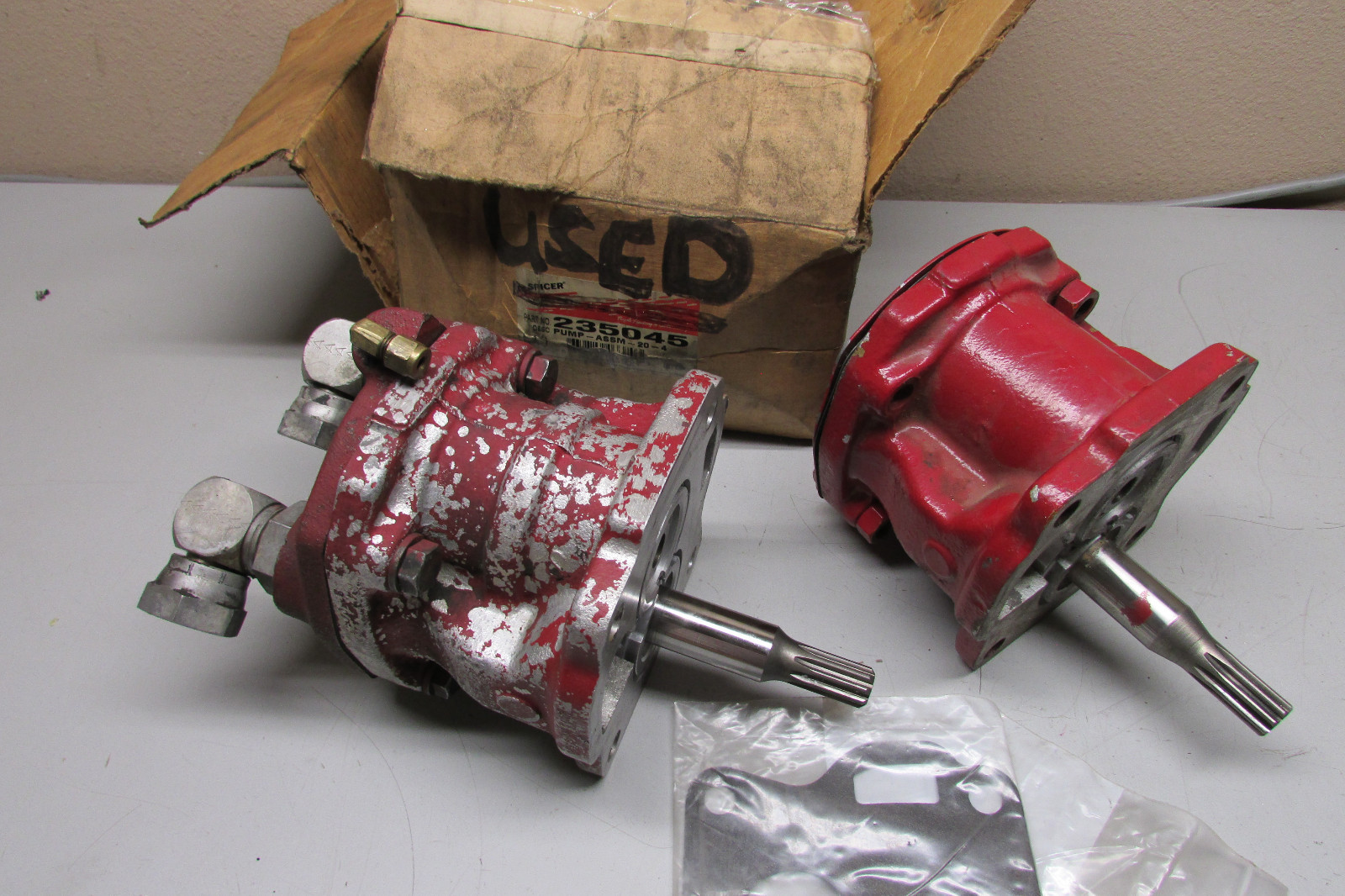 450245 REPLACEMENT CHARGE PUMP 175B WHEEL LOADER Fits CLARK