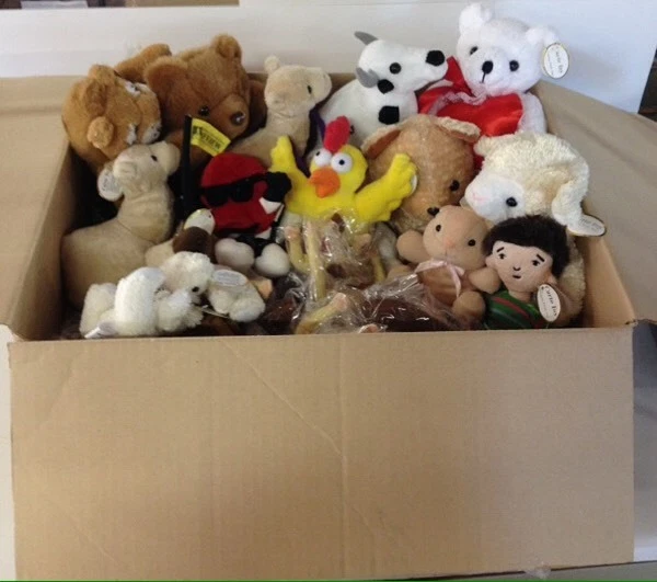 CURTO TOY plush toys Bulk Assortment Lot 300 pieces all new! Crane Machine Ready! Stuffed