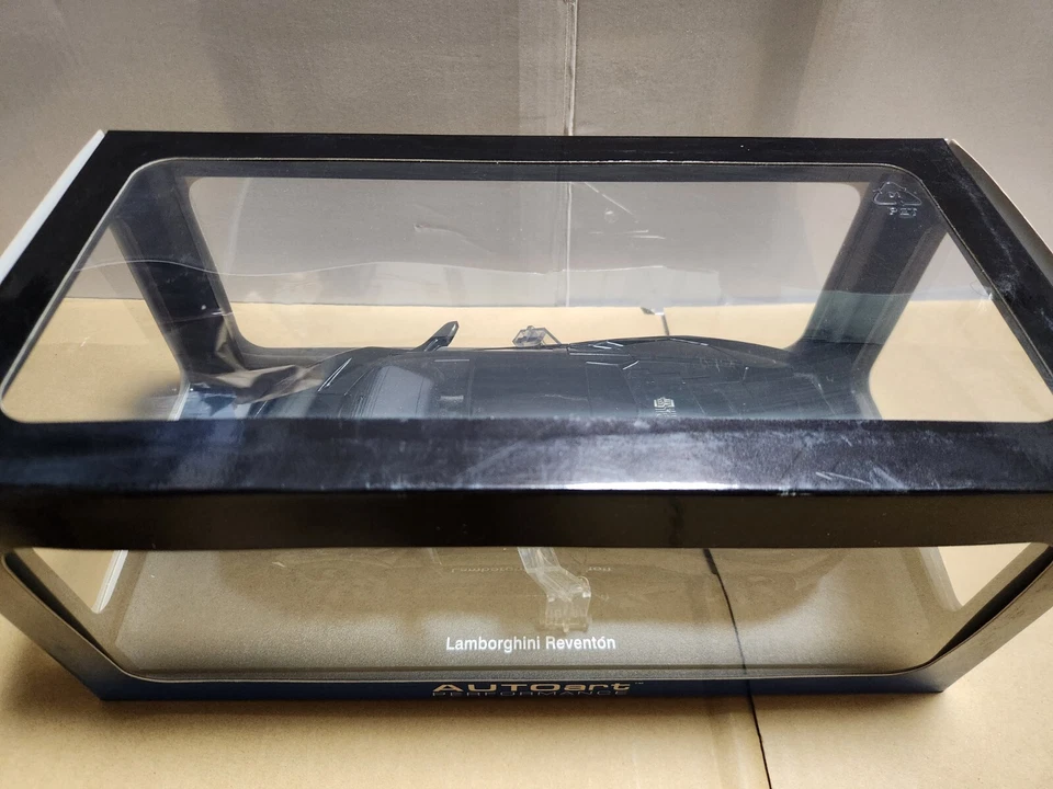 Autoart 74592 LAMBORGHINI REVENTON NEGRO 1/18 Foto 2 de 4