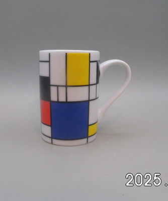 Porzellan Mini -  Expresso-Becher  Serie '' Bauhaus -Small Fragments'' Könitz