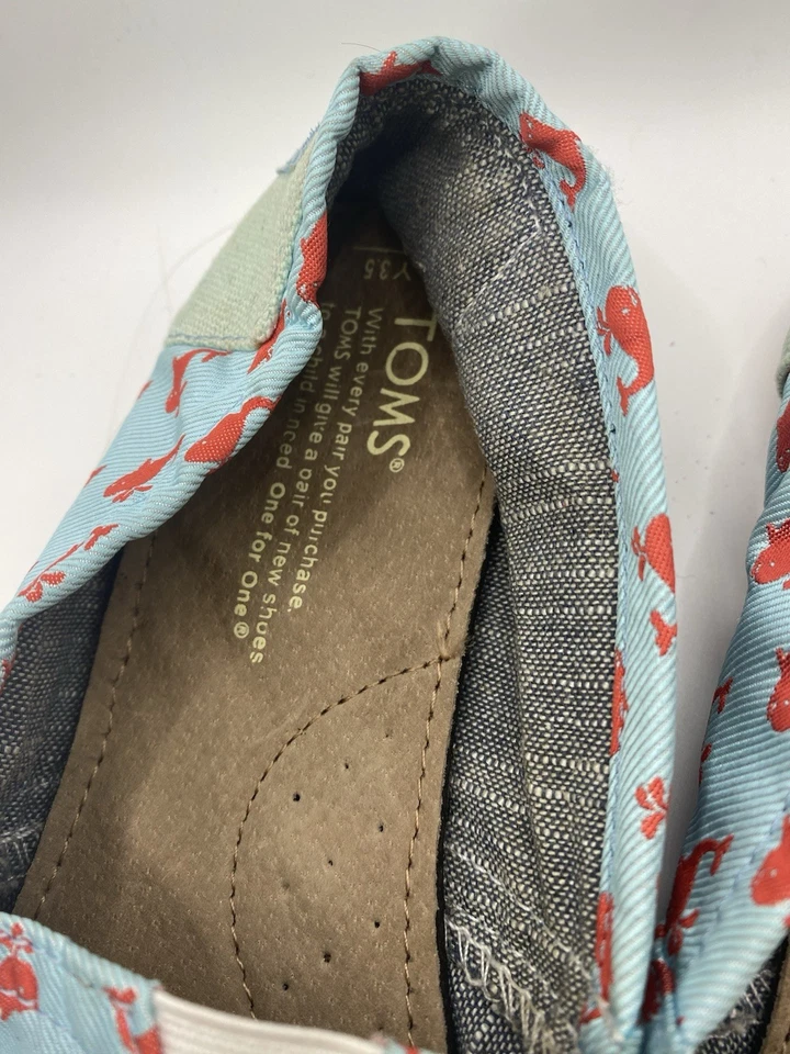 Tom’s Nautical Flats Shoes Slip On Youth Size 3.5 Whales - Изображение 4 из 4
