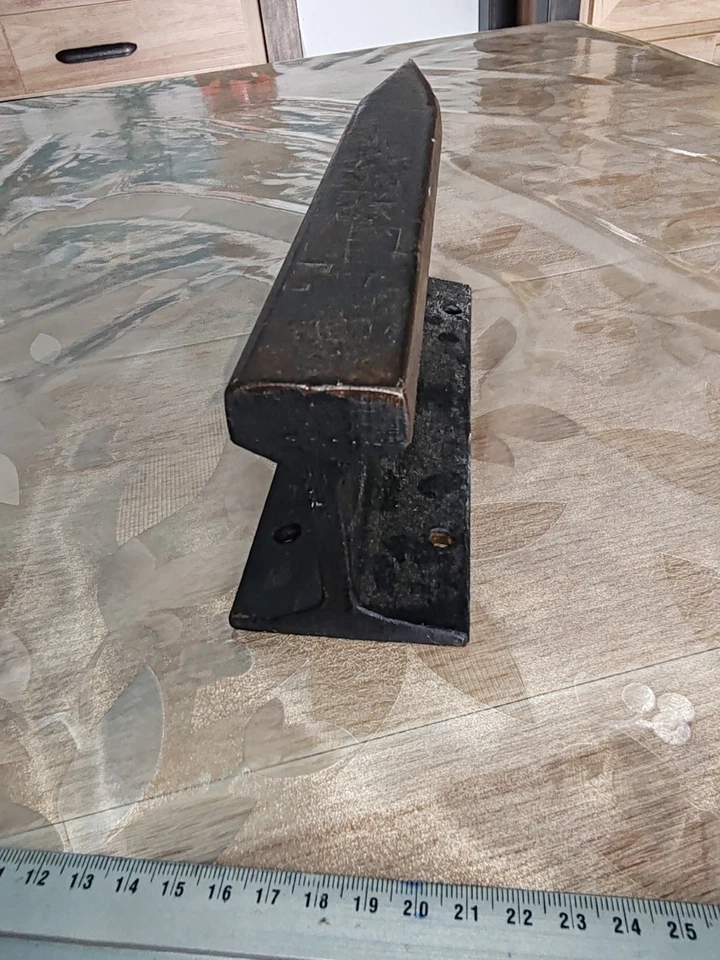 petit ENCLUME ANCIENNE Faite Sur RAIL De CHEMIN DE FER A Saisir  - Photo 3/4