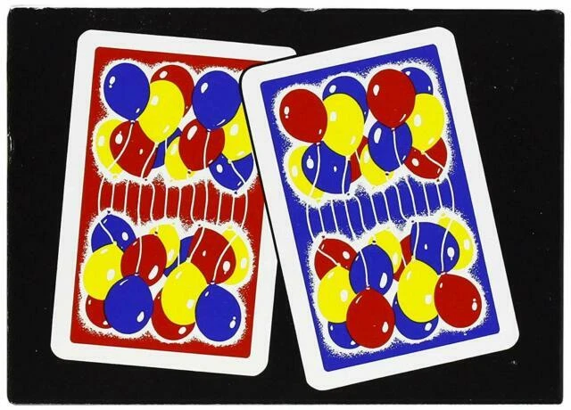 Poker e carte classiche rossi in carta