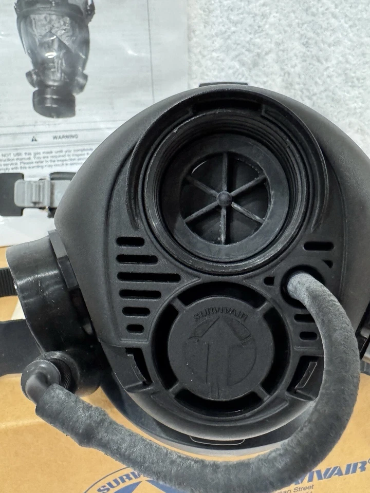 Survivair Opti-Fit 40mm NATO CBRN 7690 Adjustable Gas Mask with Canister - Image 4 of 4