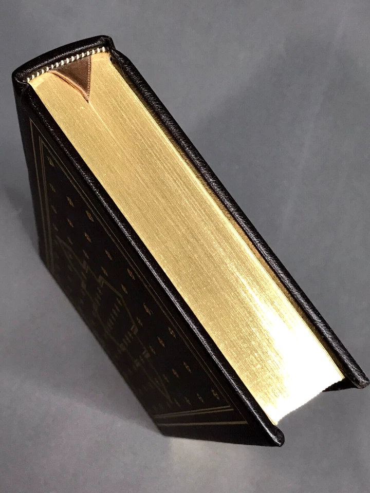 ERNEST HEMINGWAY Leather FINE BINDING 100 Greatest Masterpieces FRANKLIN LIBRARY - Image 3 of 4
