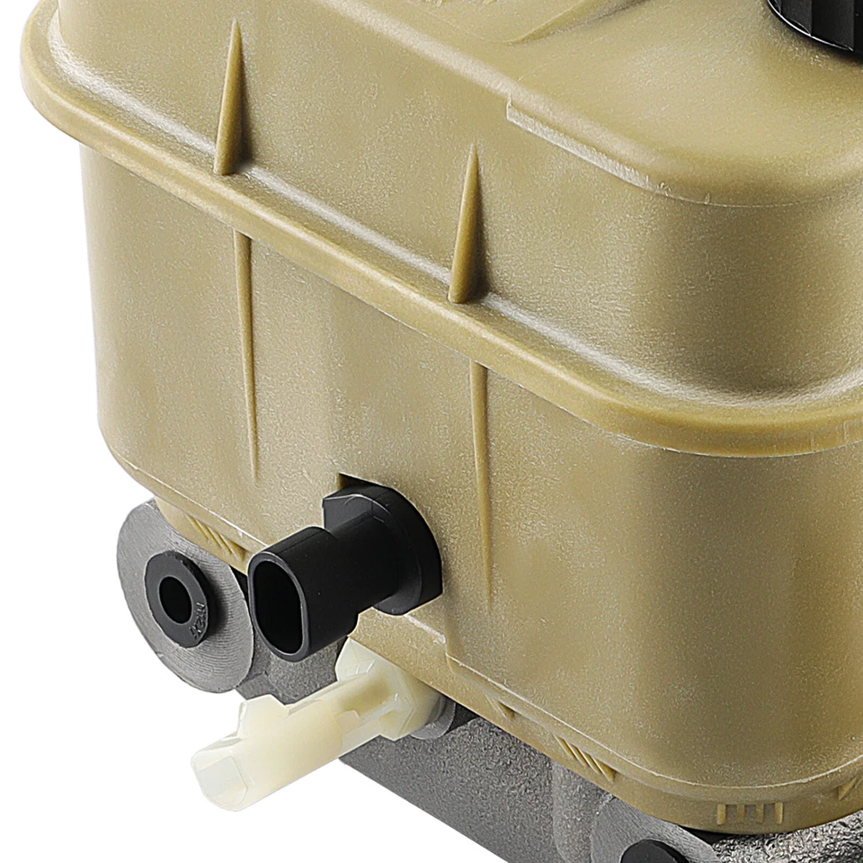 Cilindro maestro de freno con depósito para International 4600 4700 F8HZ2140AA Foto 3 de 4