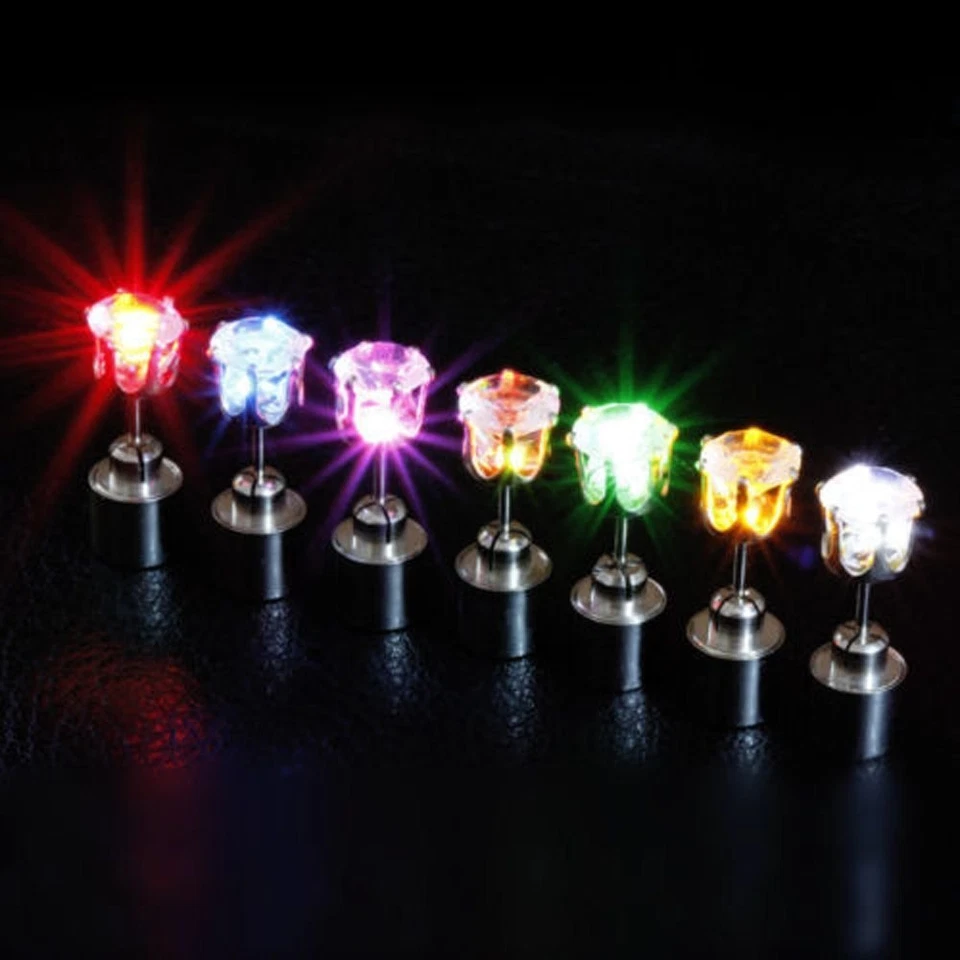 Pendientes LED que cambian de color iluminan los tachuelas intermitentes Navidad regalo fiesta Foto 3 de 4