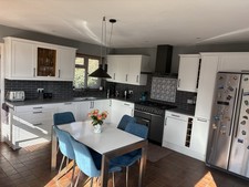 Magnet Dunham White Kitchen Units + Minerva Worktop, Blanco Sink & Franke Tap