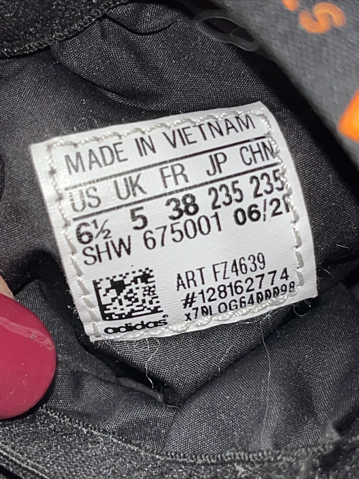 NEW ADIDAS by STELLA McCARTNEY WINTERBOOT COLD.RDY WOMEN 6.5 SKI BOOTS, FZ4639 - Image 2 of 4