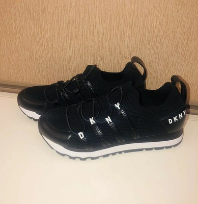 dkny slip on sneakers black