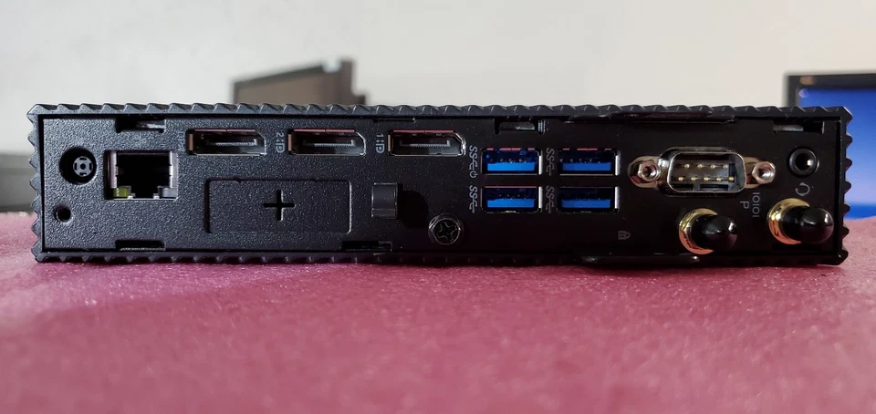 Dell Wyse 5070 8G RAM 64G SSD WIFI BT J5005 [NO OS, NO ADAPTER] - Image 3 of 4