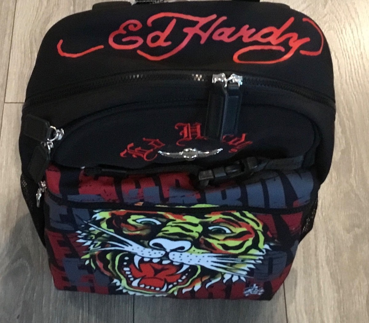 ED HARDY Backpack, Full Size, Tiger, Skull, 18”x13”x6”, New  display picture 1