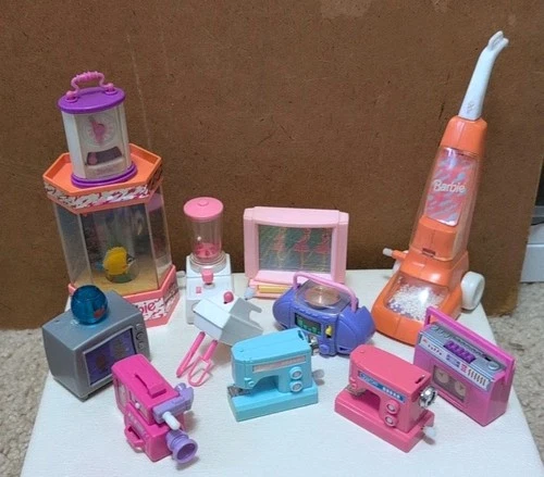 VINTAGE 1987 Mattel Barbie ACTION ACCENTS Wind up Appliances Lot Of 12