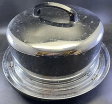 Vintage Eveready Cake Carrier Chrome Locking Lid Covered Plate Carrier