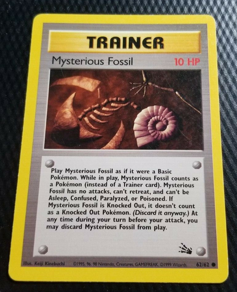 1999 WOTC EX Mystery of The Fossils MYSTERIOUS FOSSIL 10HP Pokemon Card 62/62